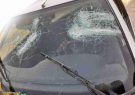 حمله اراذل واوباش با سلاح سرد وگرم در ورودی دهدشت به چرام به یک دستگاه پژو پارس وضرب جرح سرنشینان خودرو