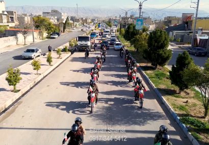 رژه خودرویی ۱۲ بهمن و تجدید میثاق با شهدای دهدشت + فیلم