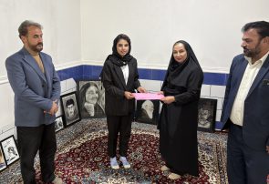 از هنر تا ایثار؛ ادای احترام فرهنگ و ارشاد چرام به بانوی هنرمند و مادر شهید هنرمند در دهه فجر
