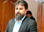 یک خبرنگار و هنرمند با رویکردی فرهنگی و هنری، کاندیدای شورای شهر