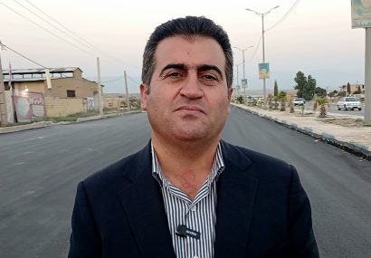 فیلم | ورودی دهدشت در مسیر تکمیل؛ ۶۰۰ متر آسفالت شد، عملیات اجرایی با شتاب ادامه دارد فیلم | ورودی دهدشت در مسیر تکمیل؛ ۶۰۰ متر آسفالت شد، عملیات اجرایی با شتاب ادامه دارد