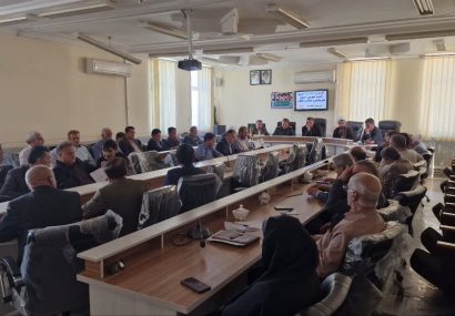 فرماندار کهگیلویه: فرهنگسازی عفاف و حجاب از خانواده و ادارات آغاز شود/ آسیبهای اجتماعی نیازمند ارائه راهکارهای عملی است فرماندار کهگیلویه: فرهنگسازی عفاف و حجاب از خانواده و ادارات آغاز شود/ آسیبهای اجتماعی نیازمند ارائه راهکارهای عملی است