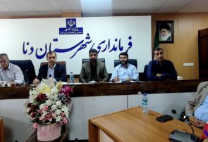 همبستگی ملی در مدیریت بحرانها؛ مردم و مسئولان دنا پای کار مدیریت آتش سوزی ها و جنگ»