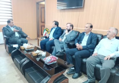 دیدار اعضای شورای تأمین شهرستان دنا با فرماندار به مناسبت هفته دولت دیدار اعضای شورای تأمین شهرستان دنا با فرماندار به مناسبت هفته دولت
