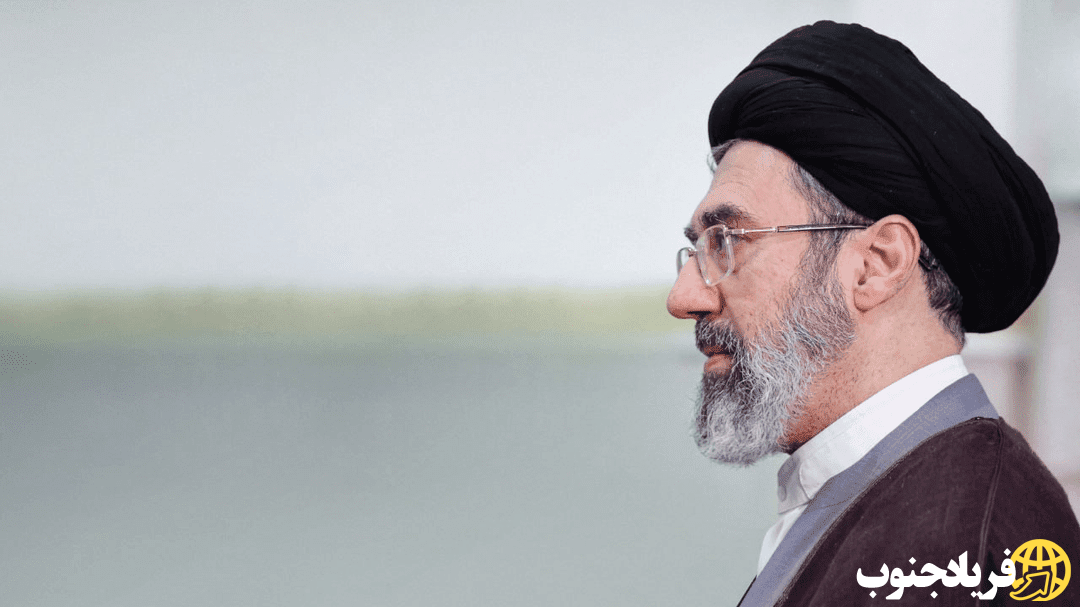 آیتالله خامنهای؛ فرماندهی که زمین بازی جنگ را تغییر داد آیتالله خامنهای؛ فرماندهی که زمین بازی جنگ را تغییر داد