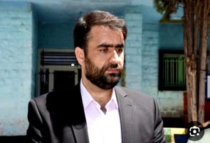 رمز عبور از جنگ اقتصادی، هوشیاری و تبعیت از رهبری است